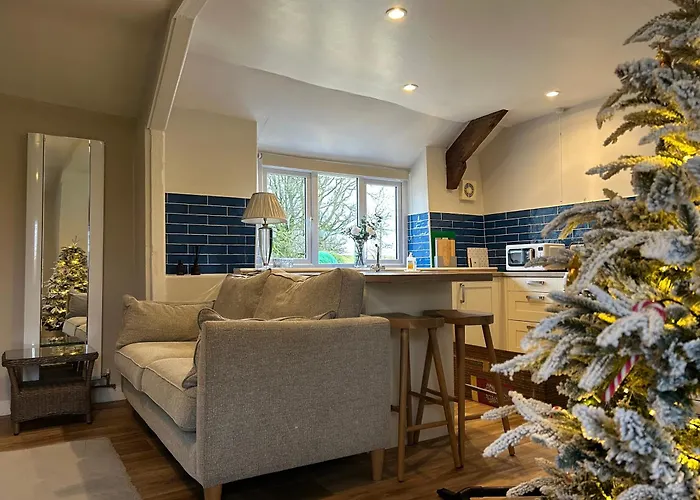 Winstitchen Cottage Situated Near The River Barle