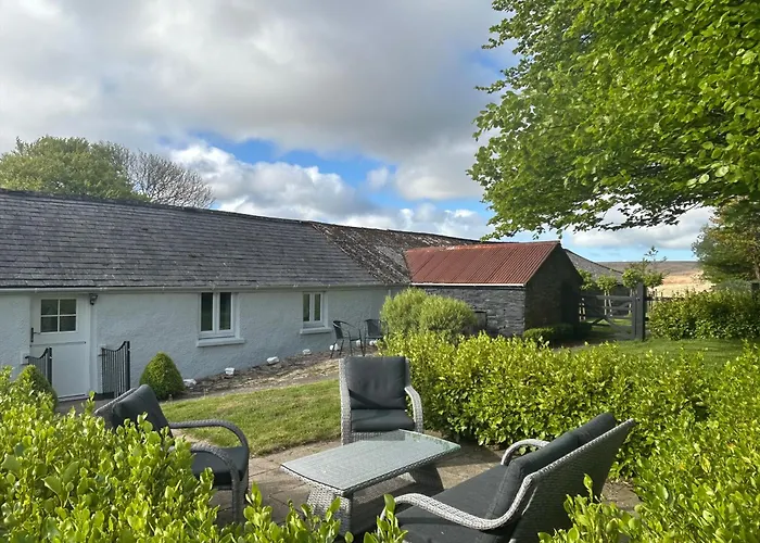 Winstitchen Cottage Situated Near The River Barle